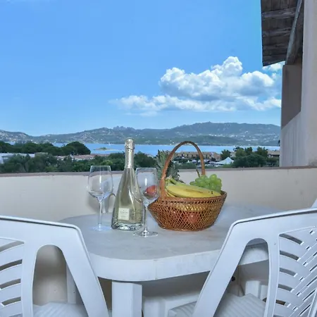 La Costa Mare Apartment Arzachena Exterior photo
